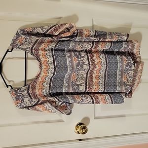 Torrid size 2 short sleeved Elephant blouse